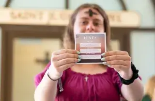 web-featured-image-lent-student-with-ashes.jpg